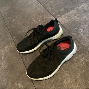 Black and white walking shoes